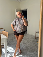 Load image into Gallery viewer, Unisex Realtree Camo Tees