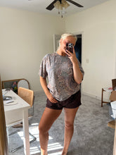 Load image into Gallery viewer, Unisex Realtree Camo Tees