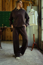 Load image into Gallery viewer, Butter Wide Leg Sweatpants - Brown