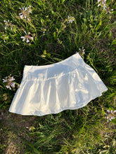 Load image into Gallery viewer, White Poplin Skort