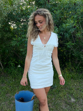 Load image into Gallery viewer, Elizabeth Dress