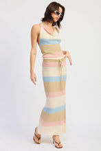 Load image into Gallery viewer, Multo Stripe Maxi Set